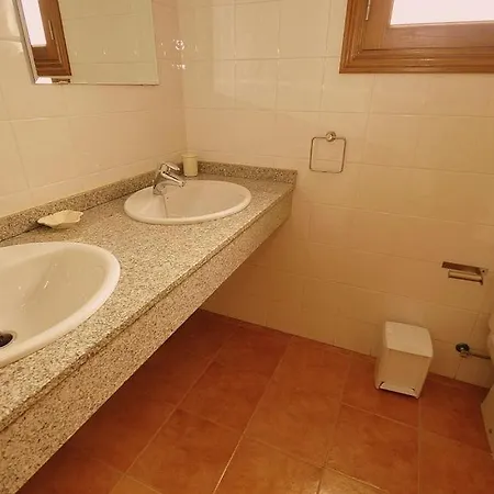 Marta With Private Heated Pool Wifi Air Conditioning Yaiza (Lanzarote)
