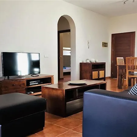 Marta With Private Heated Pool Wifi Air Conditioning Yaiza (Lanzarote)