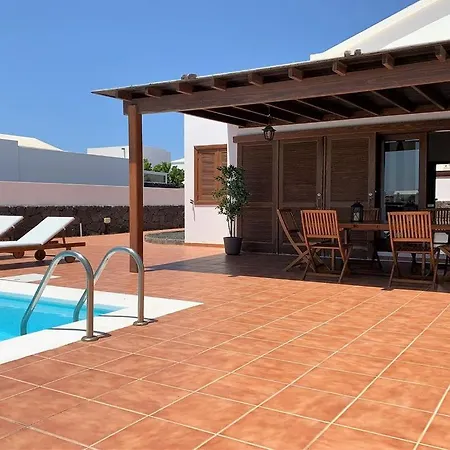 Villa Marta With Private Heated Pool Wifi Air Conditioning Yaiza (Lanzarote)