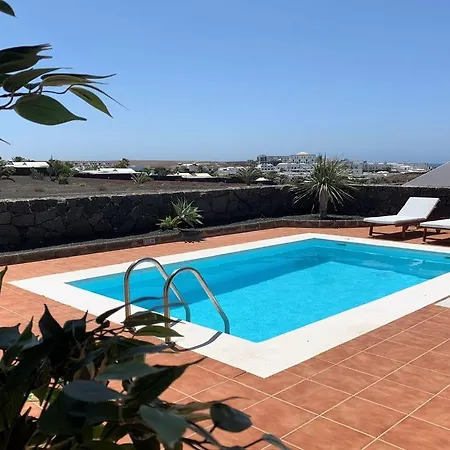 Marta With Private Heated Pool Wifi Air Conditioning * Yaiza (Lanzarote)